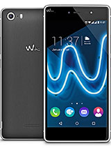 Best available price of Wiko Fever SE in Slovenia